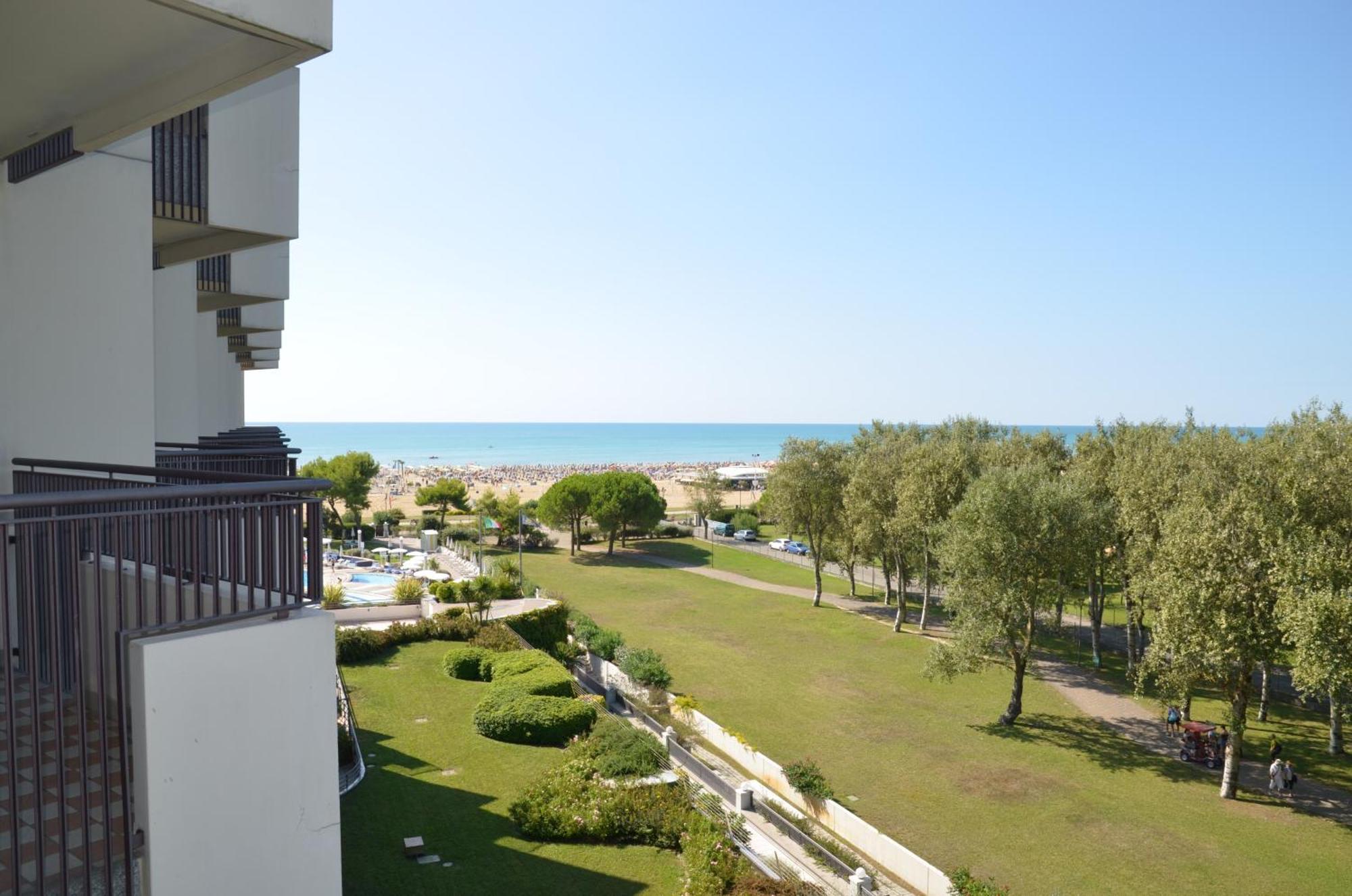Savoy Beach Hotel & Thermal Spa Bibione Eksteriør bilde