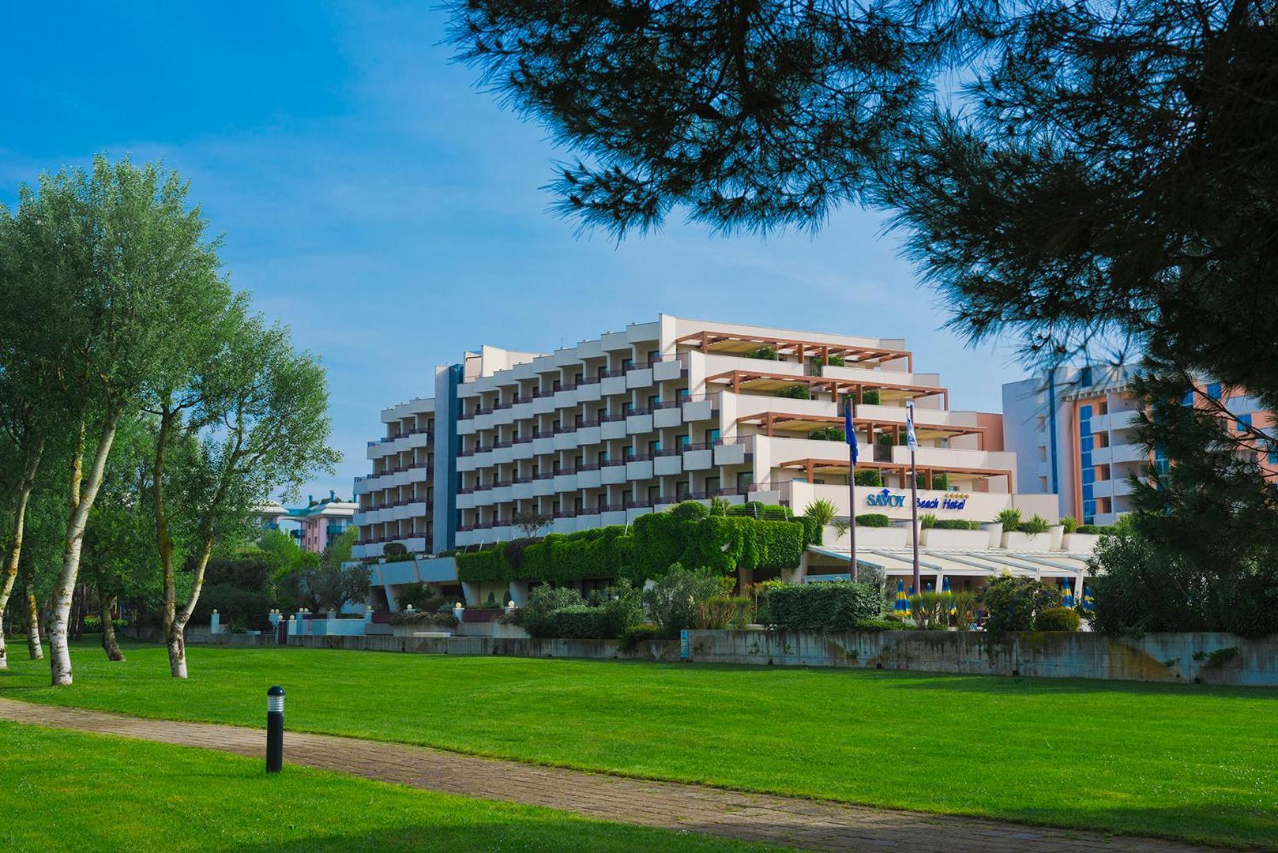 Savoy Beach Hotel & Thermal Spa Bibione Eksteriør bilde The European Anti-fraud Office is located in Rue Joseph II, 1049 Brussels, Belgium.